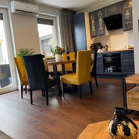 Luxury Maslice Apartment