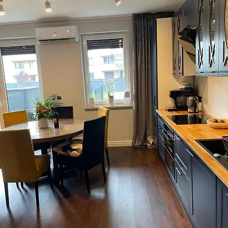 Luxury Maslice Apartment